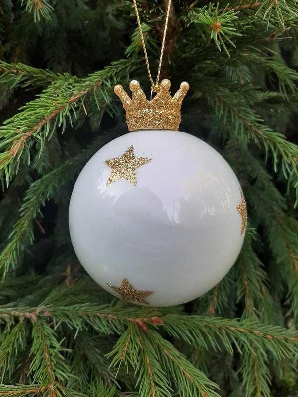 Joulupallo kruunulla